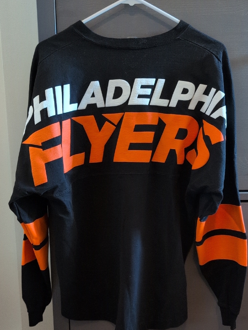 Philadelphia Flyers NHL Lace Up Crewneck Spirit Jersey Long Sleeve Tee NWOT
